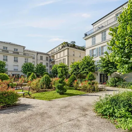 Apartment Cour Royale Disneyland Paris *